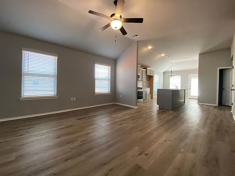 4609 Crystal Clear Ln — Photo 10