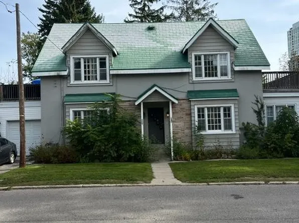 29 Parkside Dr #2, Barrie, ON L4N 1W7
