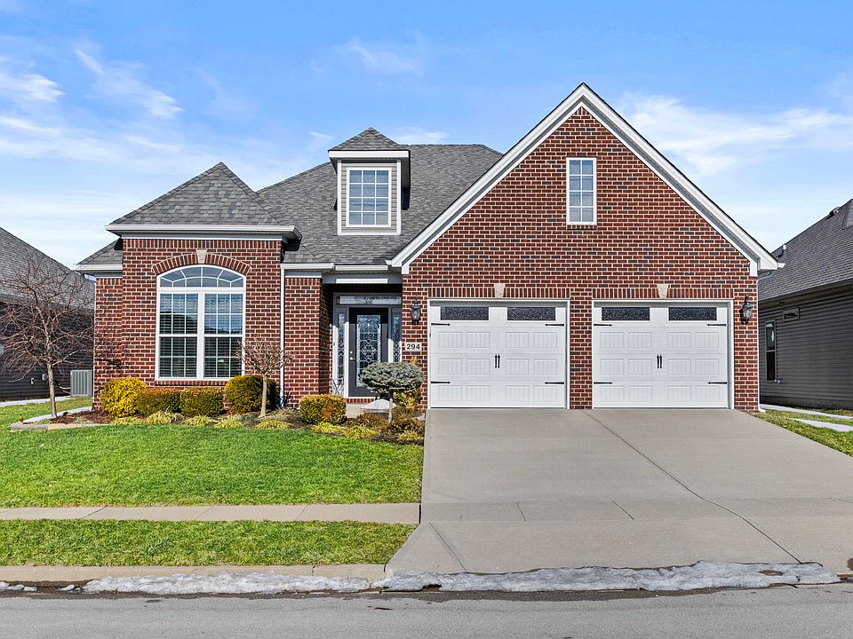 1st image of 294 Brunswick Cir