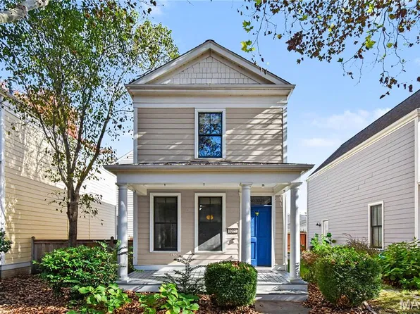 3229 S Mester St, Saint Charles, MO 63301