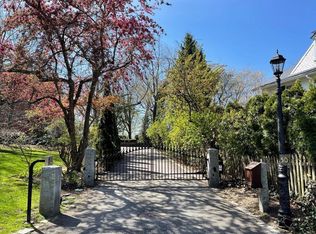 0 Edgehill Rd #CH, Brookline, MA 02445