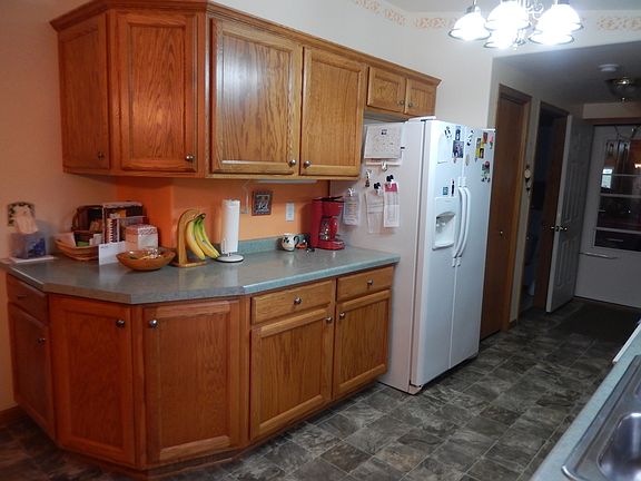 5th image of N5629 Pine River Ct