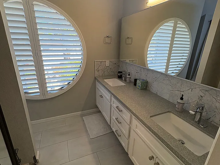 1660 Chalcedony St #K — Photo 12