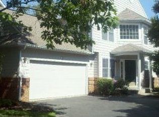 542 Palmer Farm Dr, Yardley, PA
