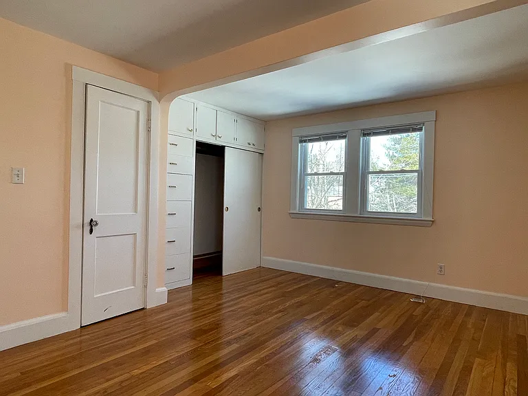 139 Oakdale Rd — Photo 24
