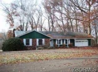 5080 Finwood Dr, Nashport, OH 43830