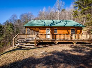 1586 Walton Branscome Rd, Hillsville, VA 24343