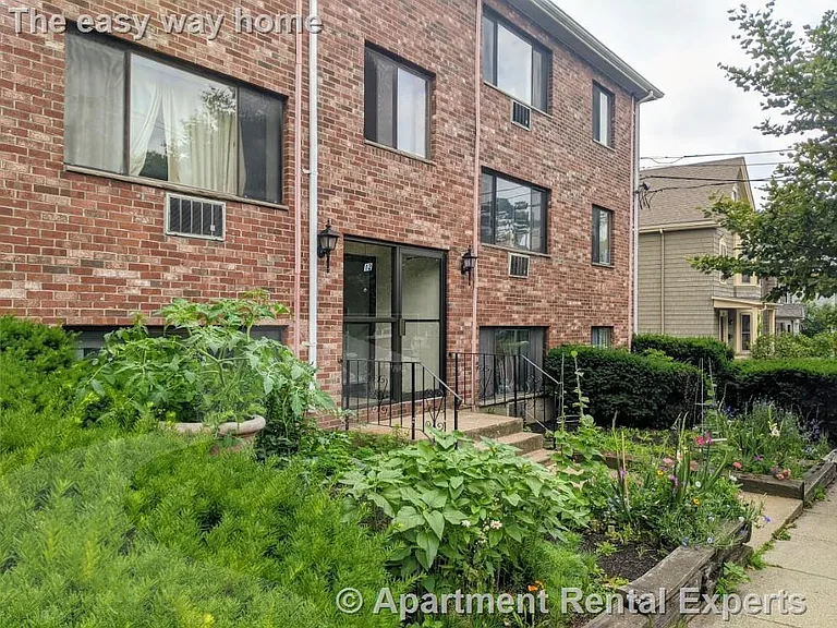 11 Cameron Ave #1 — Photo 5