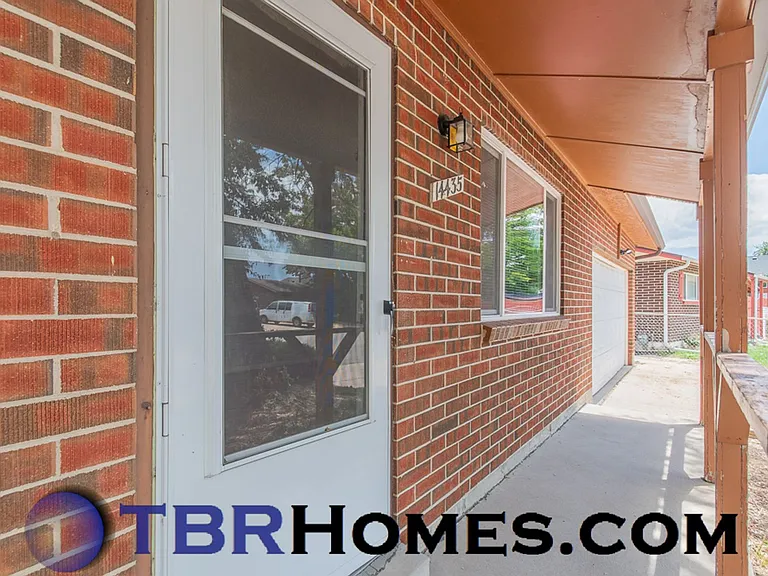 14435 Olmsted Dr — Photo 2