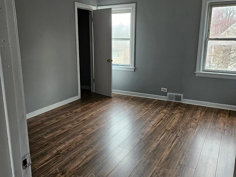 11842 S Princeton Ave — Photo 12