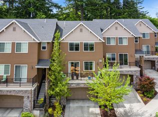 921 SW Shaker Pl, Portland, OR 97225