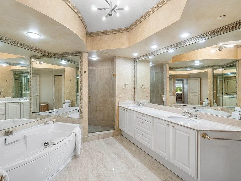 3720 S Ocean Blvd #406 — Photo 34