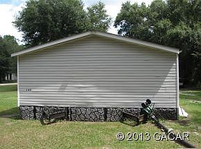4th image of 226 NW Whitley Gln