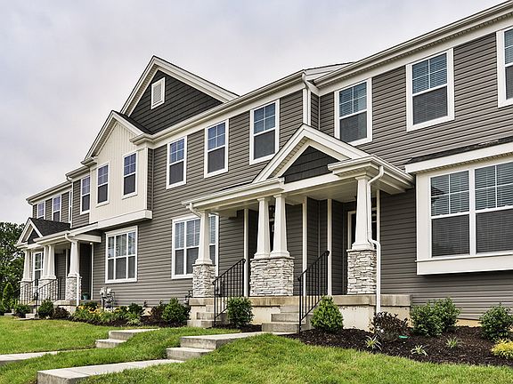 2nd image of 106 Estes Dr #3432408