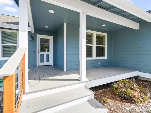 2439 W 12th Street, Port Angeles, WA 98363