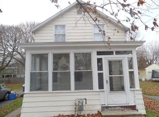 18 Porter St, Oswego, NY 13126