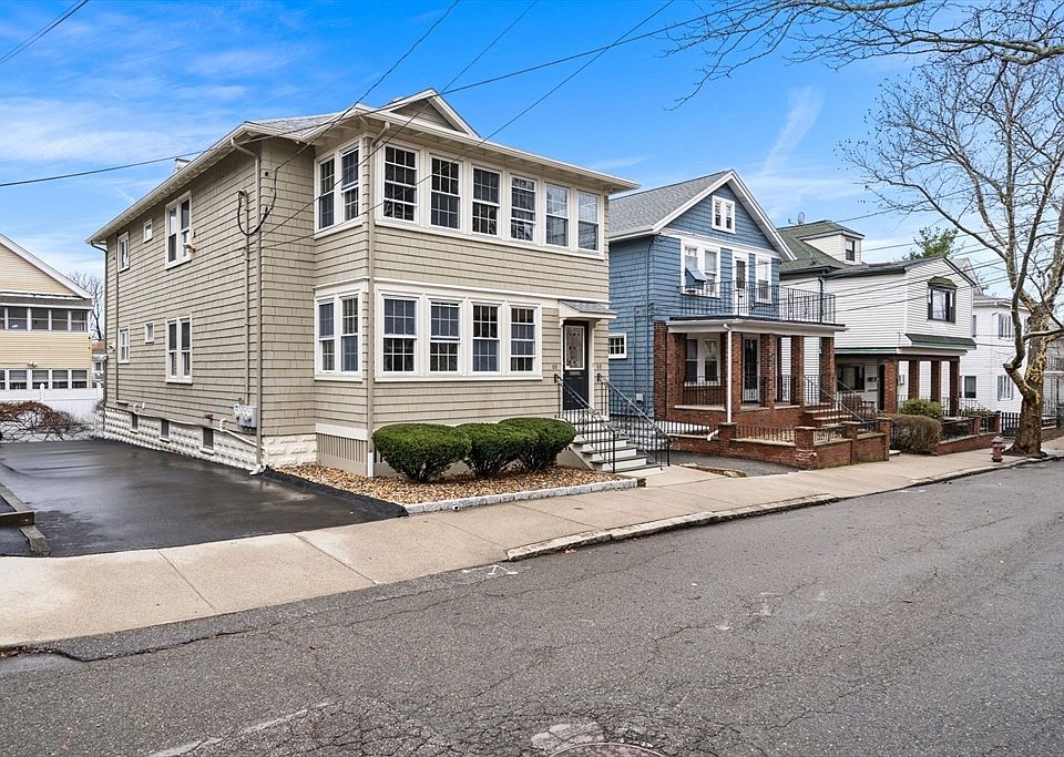 1st image of 66 Gordon St