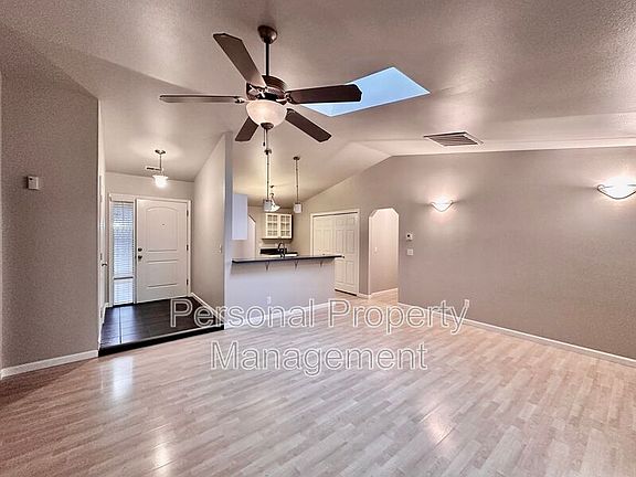 2nd image of 706 NE 161st Ct