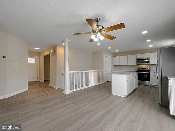 4th image of 28990 Shannon Ct