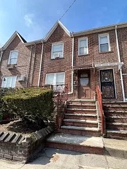 1st image of 1952 E 27th St