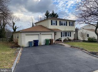 837 Twining Rd, Dresher, PA 19025