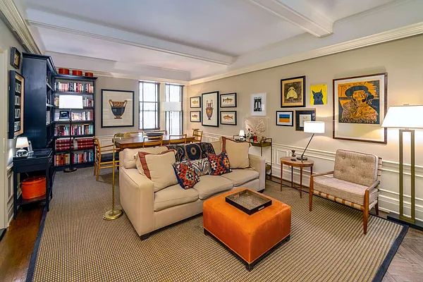 Sold by Compass | media 3