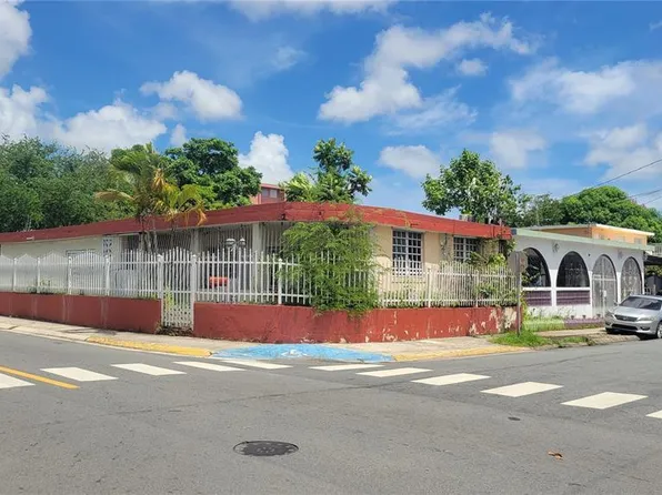 Urb Jose Severo Quinones C Ulises #71, Carolina, PR 00985