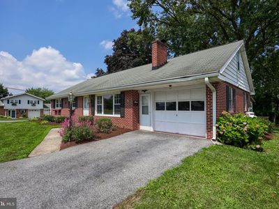 89 Rose Ave, Leola, PA, 17540