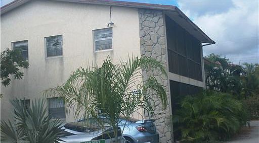 2nd image of 117 N E Street #1030