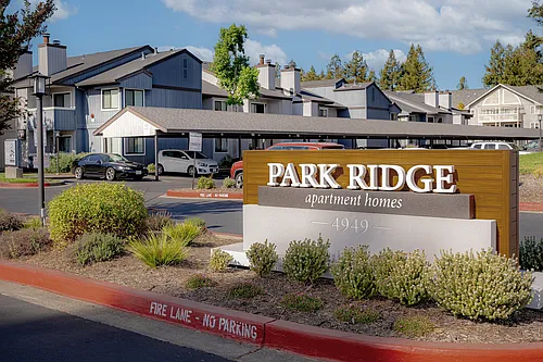 Park Ridge Apartments Photo 1