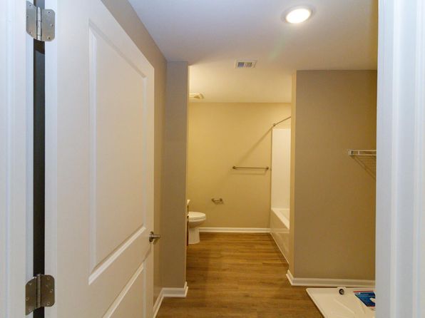 100-3540 E Main St #119