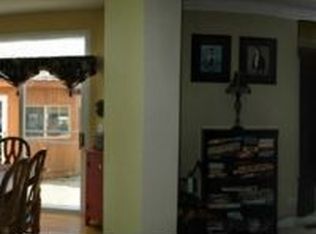 1560 Southgate Rd, Bartlett, IL 60103