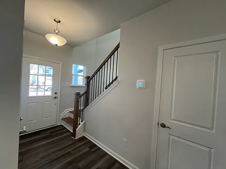 720 Branthurst Dr — Photo 10