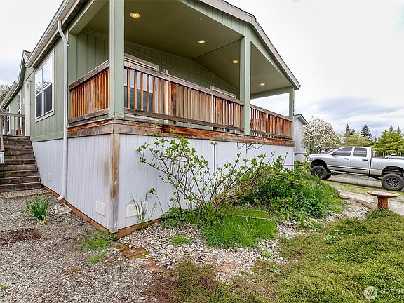 2nd image of 7104 141st Avenue E