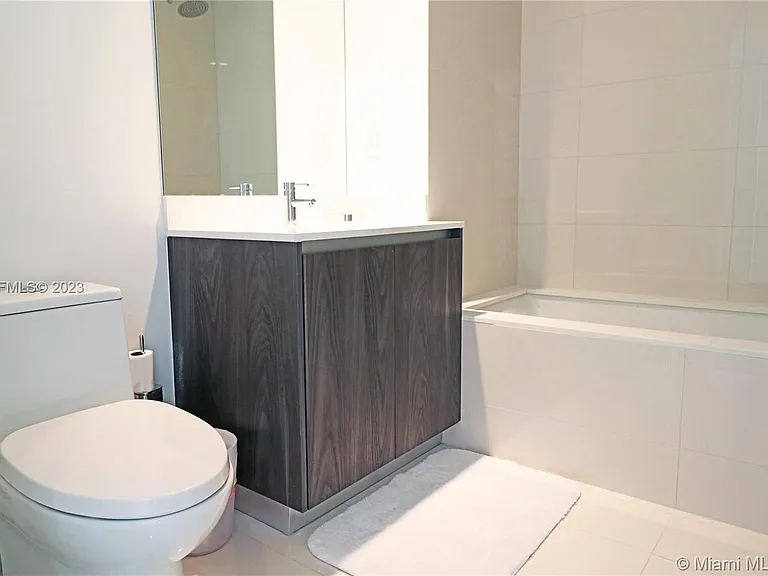 3131 NE 7th Ave #2603 — Photo 10