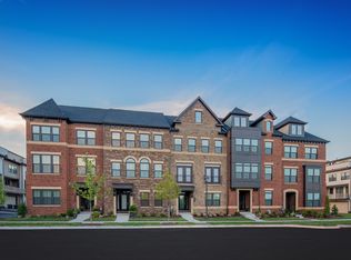 43475 Grandmoore St, Ashburn, VA 20148