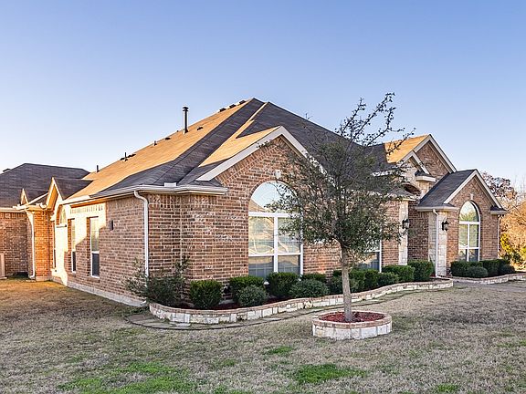 2nd image of 1848 River Run Dr