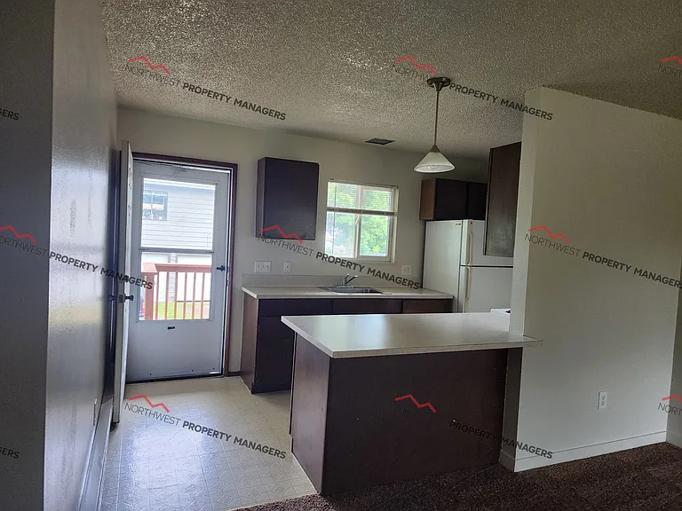 610 E Pioneer Ave #1-24 — Photo 16