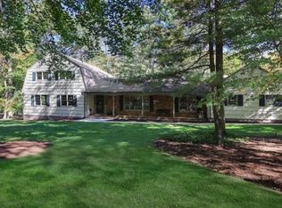 121 Smoke Rise Dr, Warren, NJ 07059