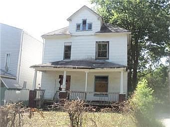 1st image of 4637 E 8th St