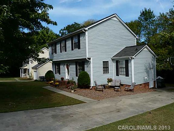 2nd image of 10900 Tradewinds Ln
