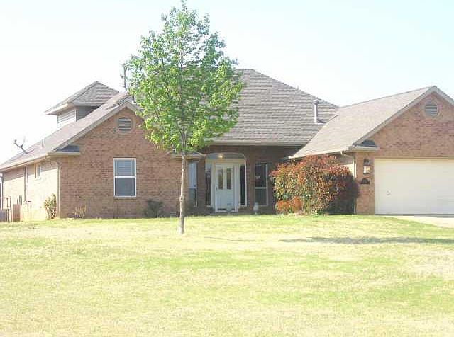 1st image of 9515 Lake Dr NW