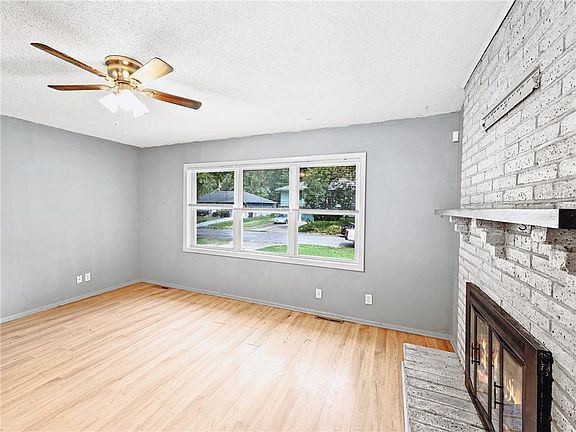 5th image of 8309 E 92nd Ter