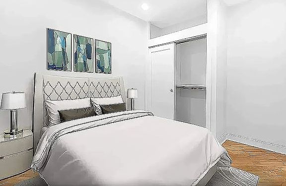 4th image of 334 E 94th St #3R