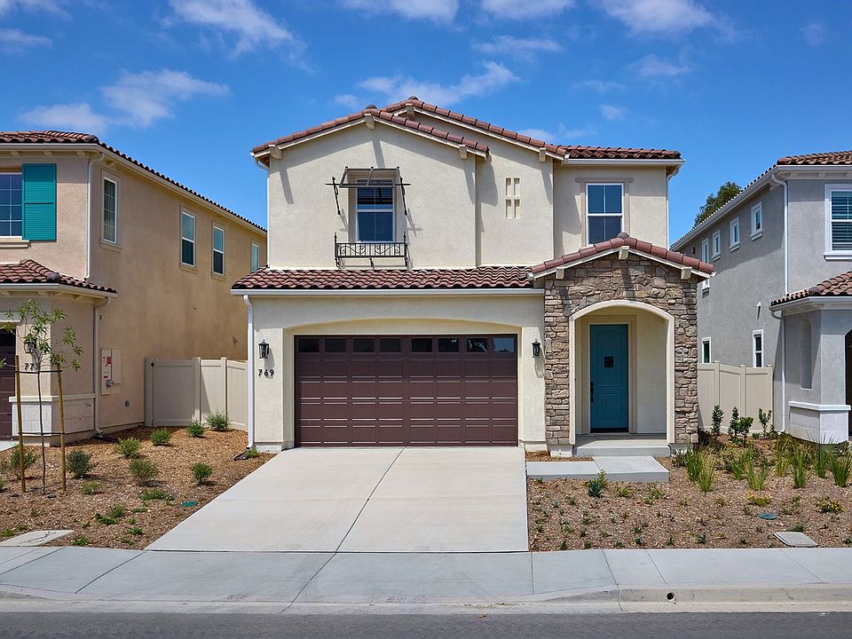 Front of Lot 7