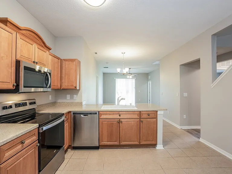 11410 Blue Lilac Ave — Photo 6