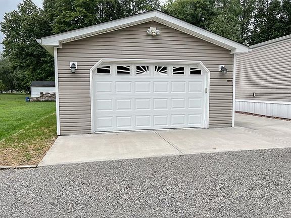 4th image of 518 Vine St Lot 1