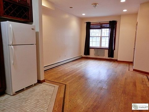 2nd image of 123 Clarkson Ave