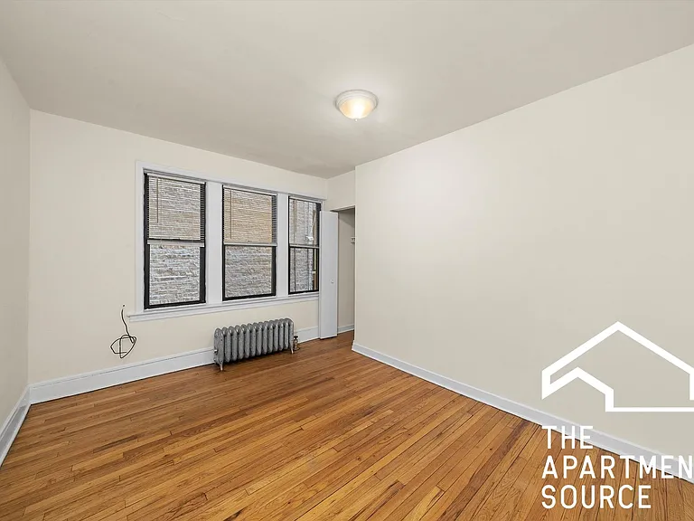 2331 N Spaulding Ave #1A — Photo 10