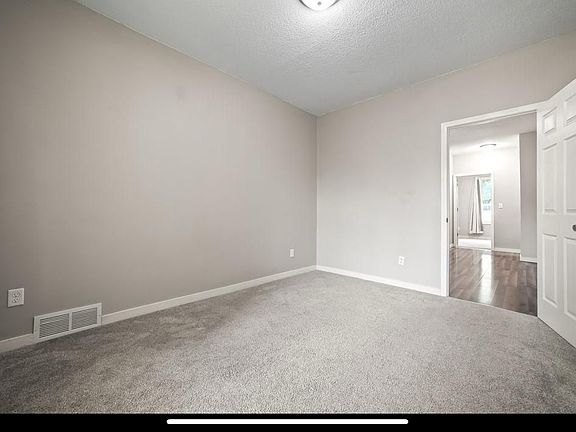 2nd image of 792 Edmund Ave Unit 1